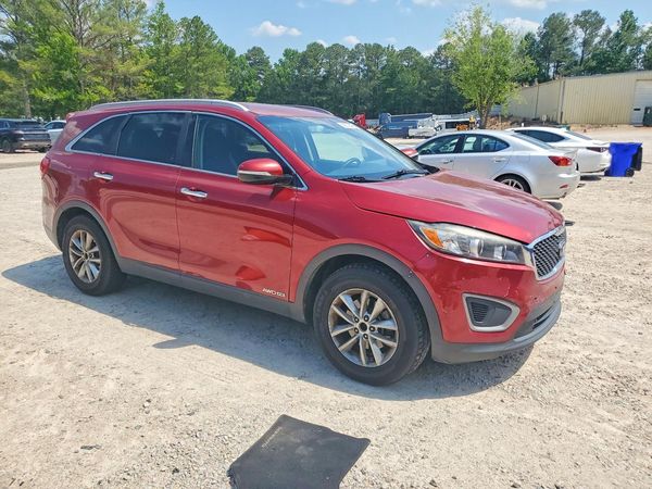 2016 KIA SORENTO L / LX