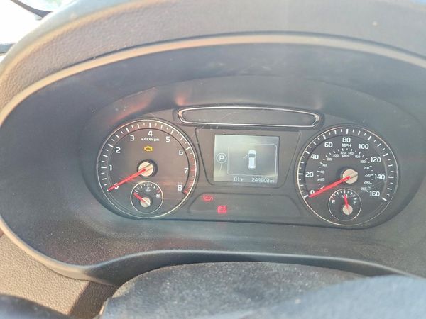 2016 KIA SORENTO L / LX