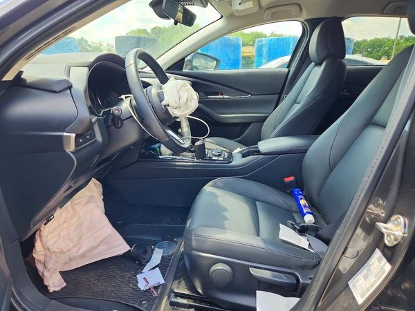 2024 MAZDA CX30 Select Sport Package — DENT