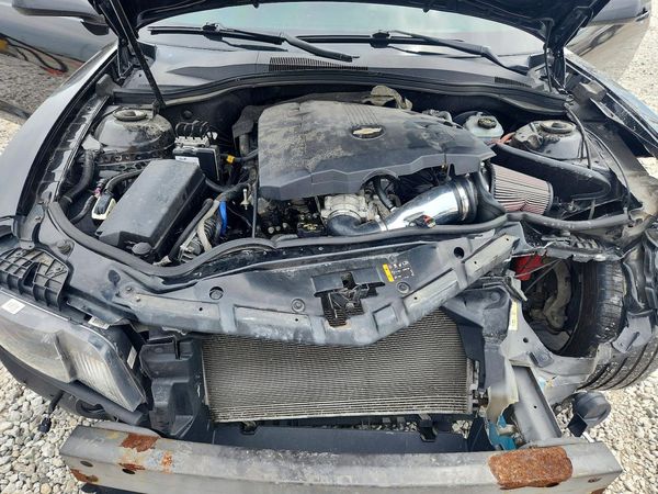 2013 CHEVROLET CAMARO 2LT — Engine bay