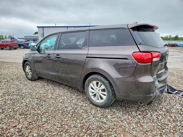 2018 KIA SEDONA LX