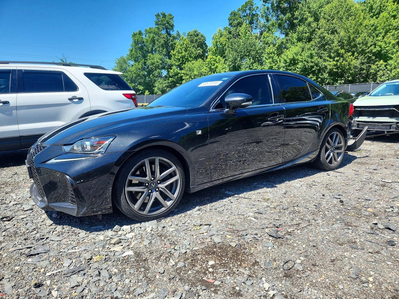 2018 LEXUS IS 300