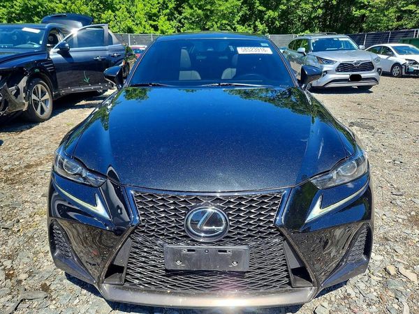 2018 LEXUS IS 300