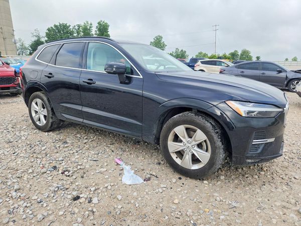 2022 VOLVO XC60