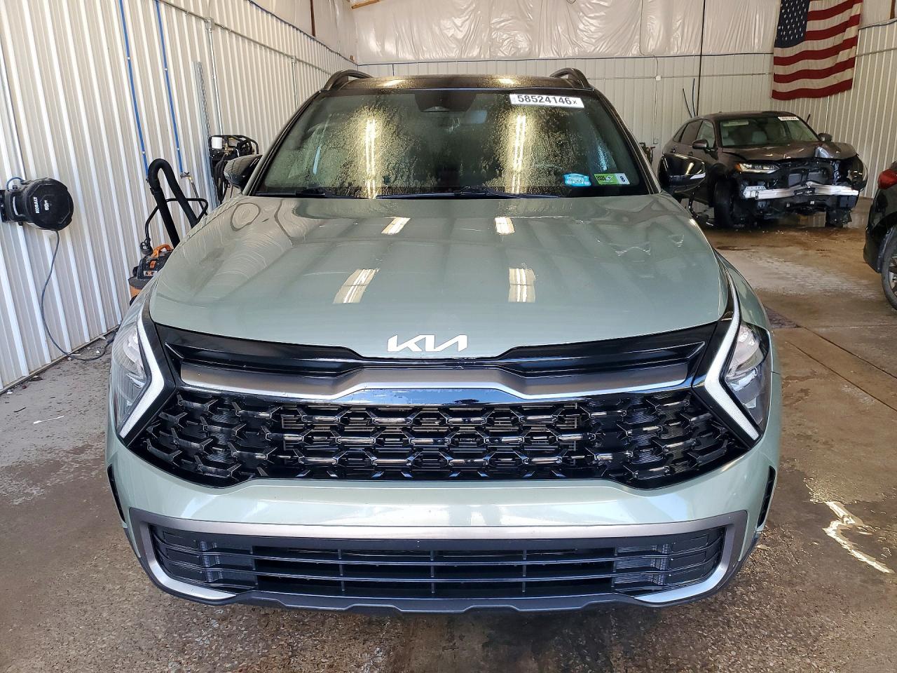 2023 KIA SPORTAGE X-LINE