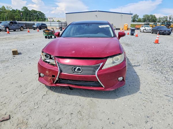 2013 LEXUS ES