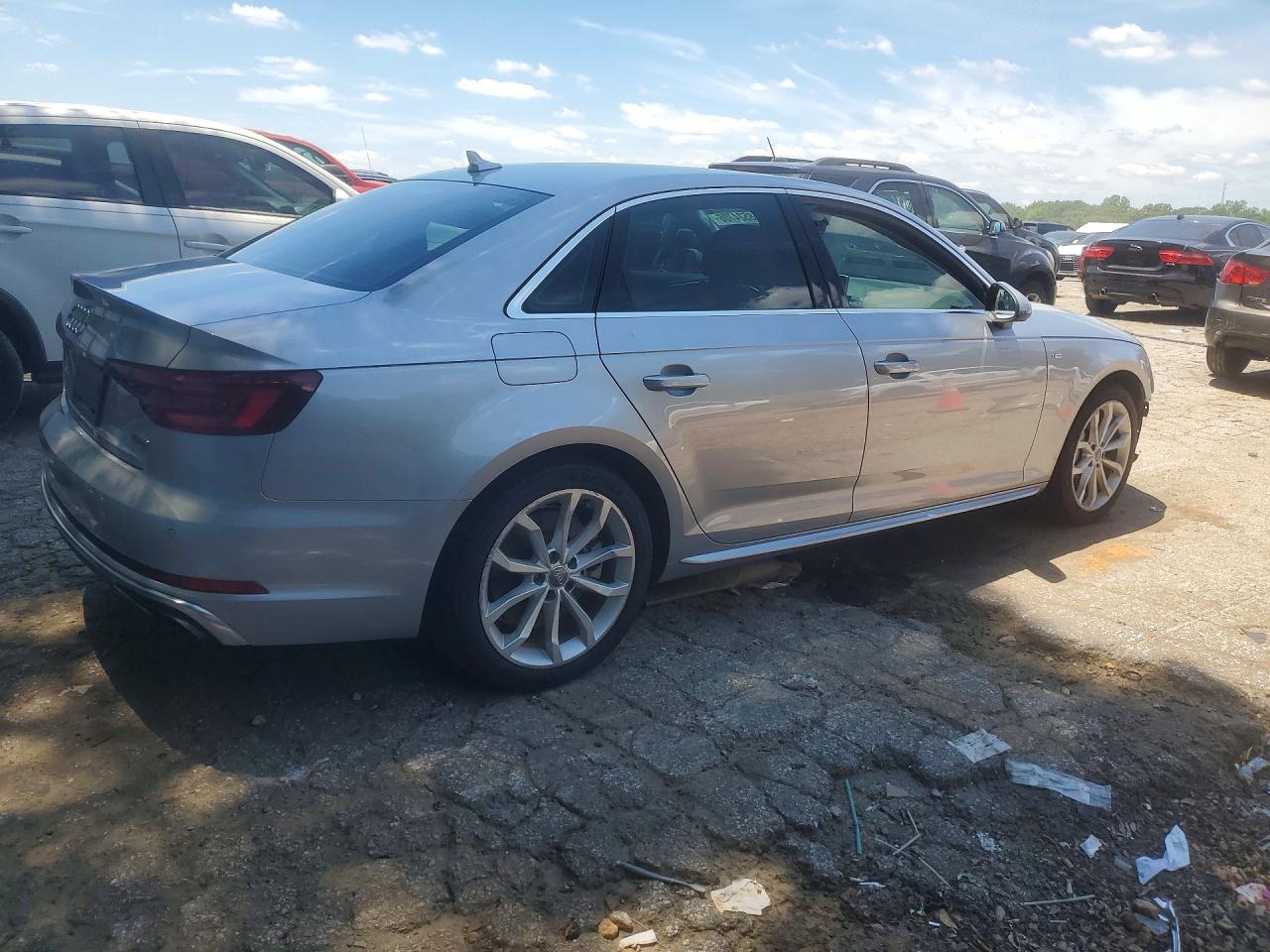 2019 AUDI A4 quattro Prestige