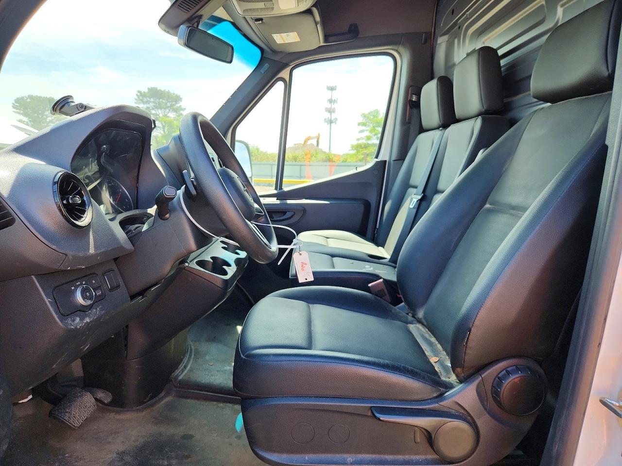 2024 MERCEDES-BENZ SPRINTER 907 (VS30)