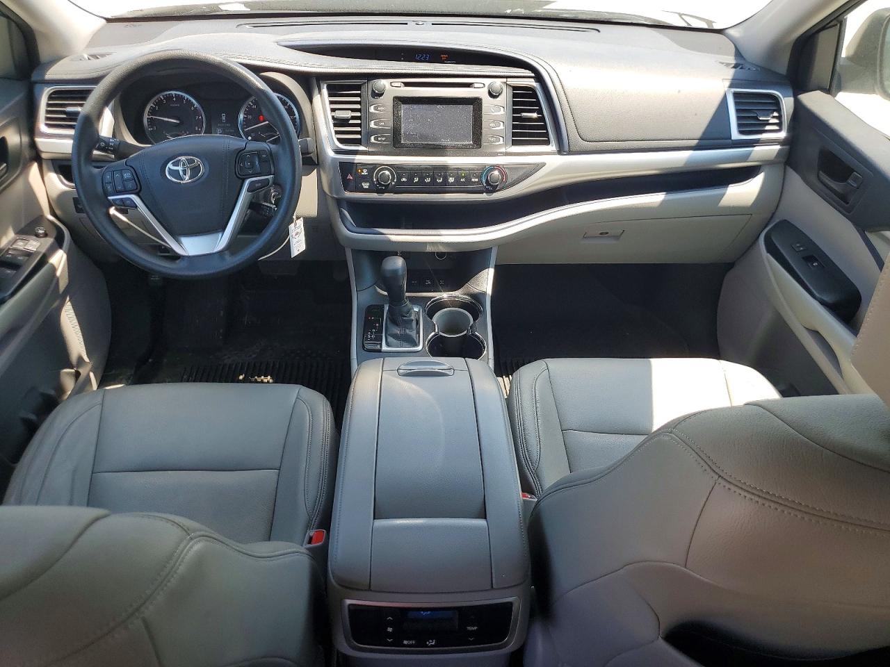 2016 TOYOTA HIGHLANDER Base/Hybrid