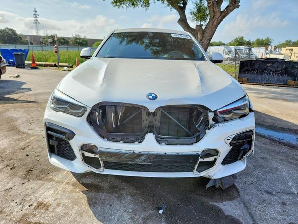 2023 BMW X6 xDrive40i