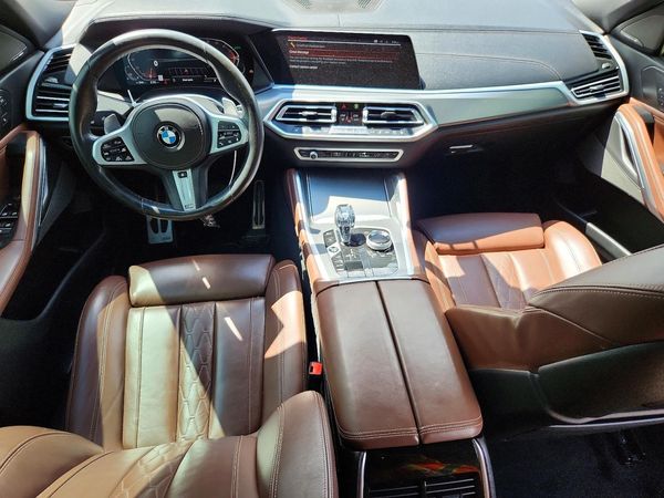 2021 BMW X6 xDrive40i