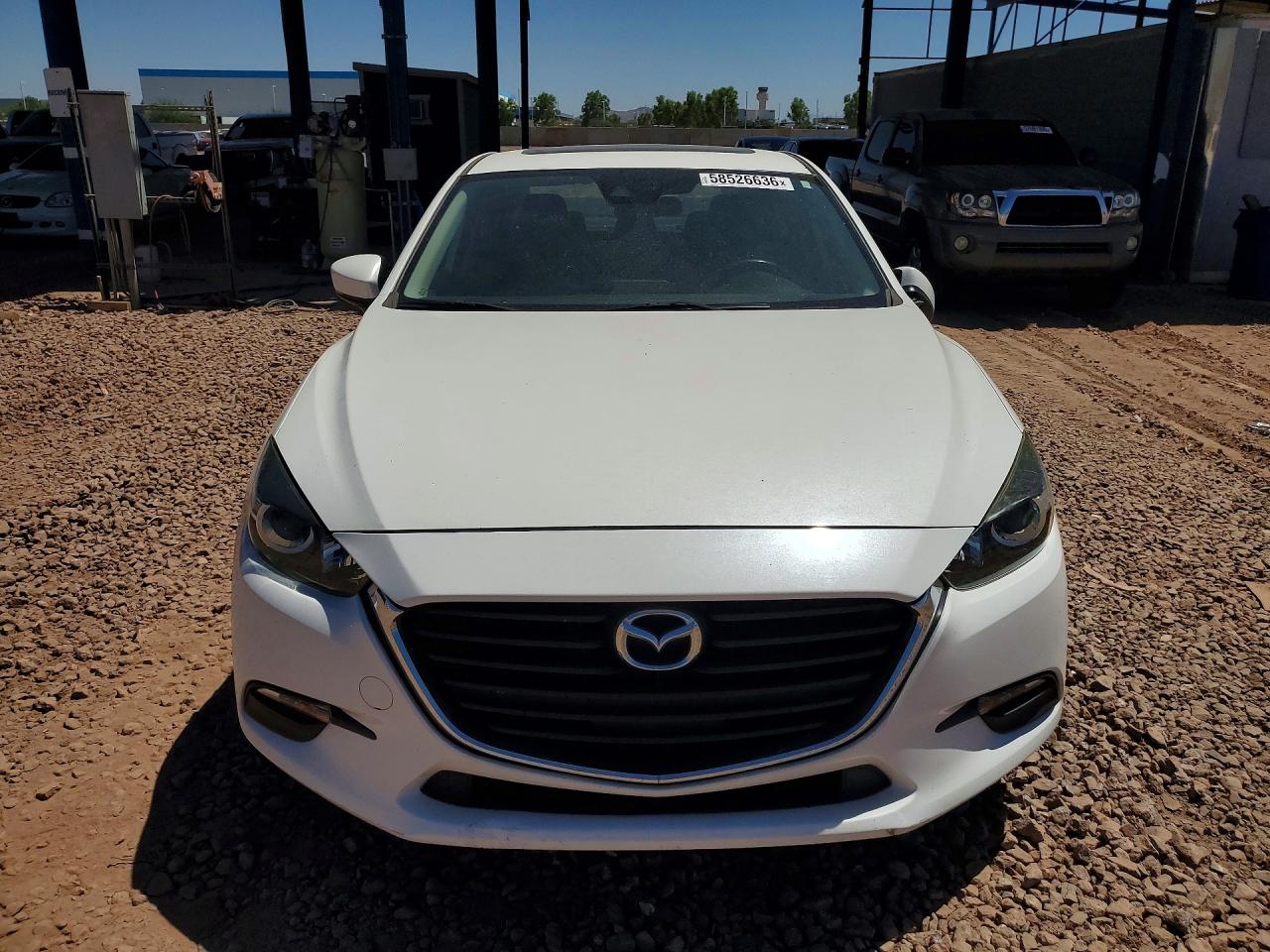2018 MAZDA 3 Touring