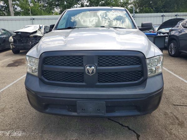 2013 RAM 1500 ST REG CAB 4X2