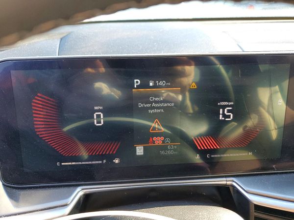 2025 KIA SORENTO