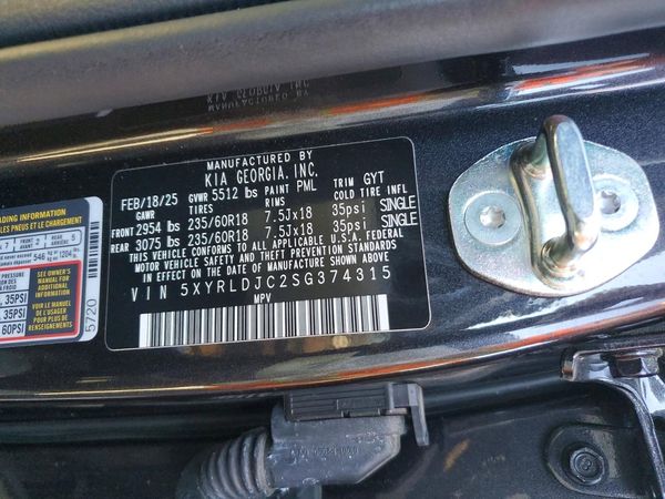 2025 KIA SORENTO