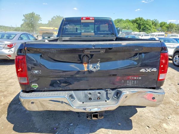 2015 RAM 3500 Laramie — DIRR
