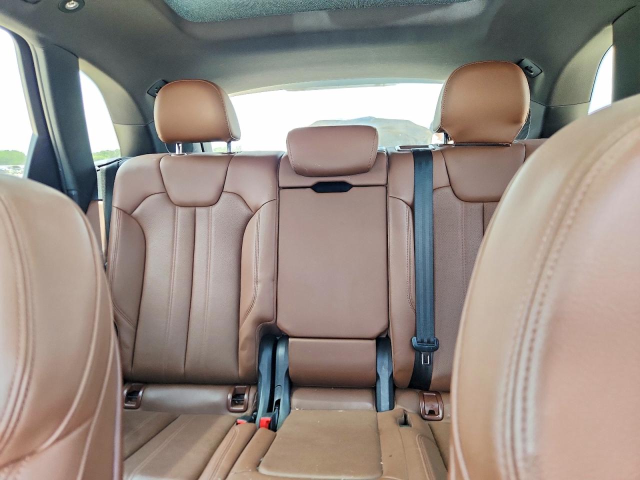 2018 AUDI Q5 quattro Premium Plus