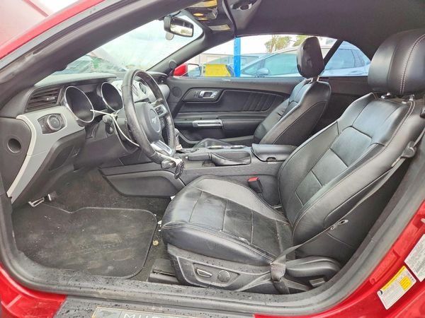2017 FORD MUSTANG I4 Convertible