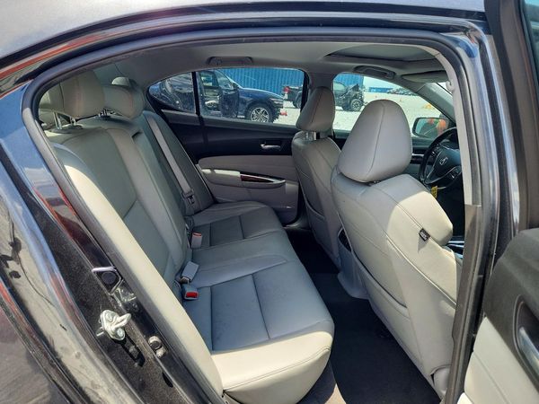 2015 ACURA TLX Base