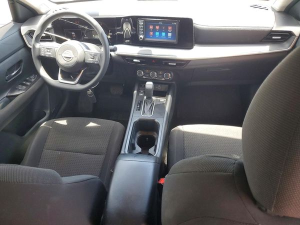 2025 NISSAN KICKS S