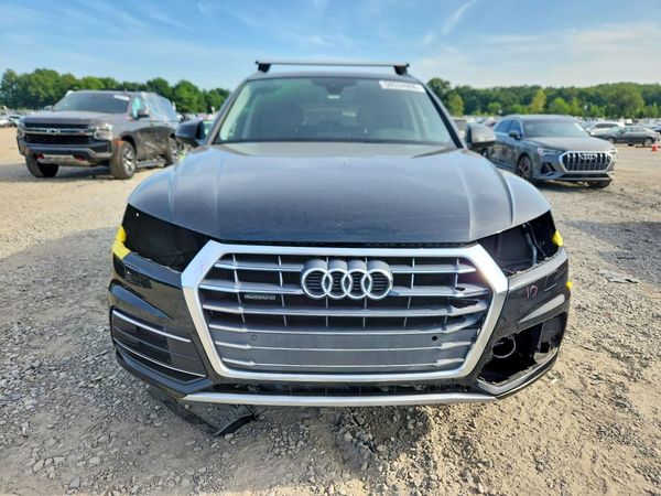2019 AUDI Q5 quattro Premium Plus