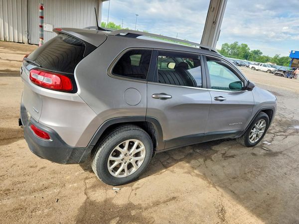 2016 JEEP CHEROKEE LATITUDE 4X4