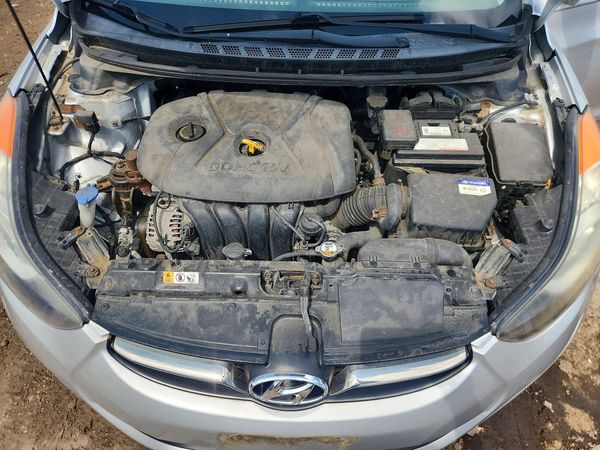 2013 HYUNDAI ELANTRA