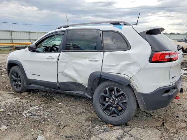 2016 JEEP CHEROKEE TRAILHAWK 4X4