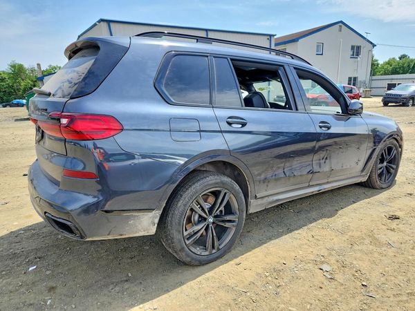 2019 BMW X7 xDrive50i