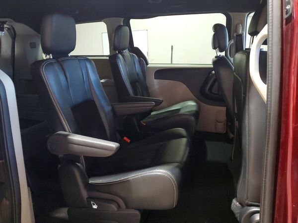 2017 DODGE GRAND CARAVAN