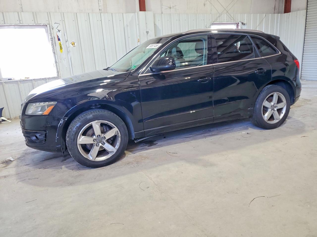 2012 AUDI Q5 Premium Plus