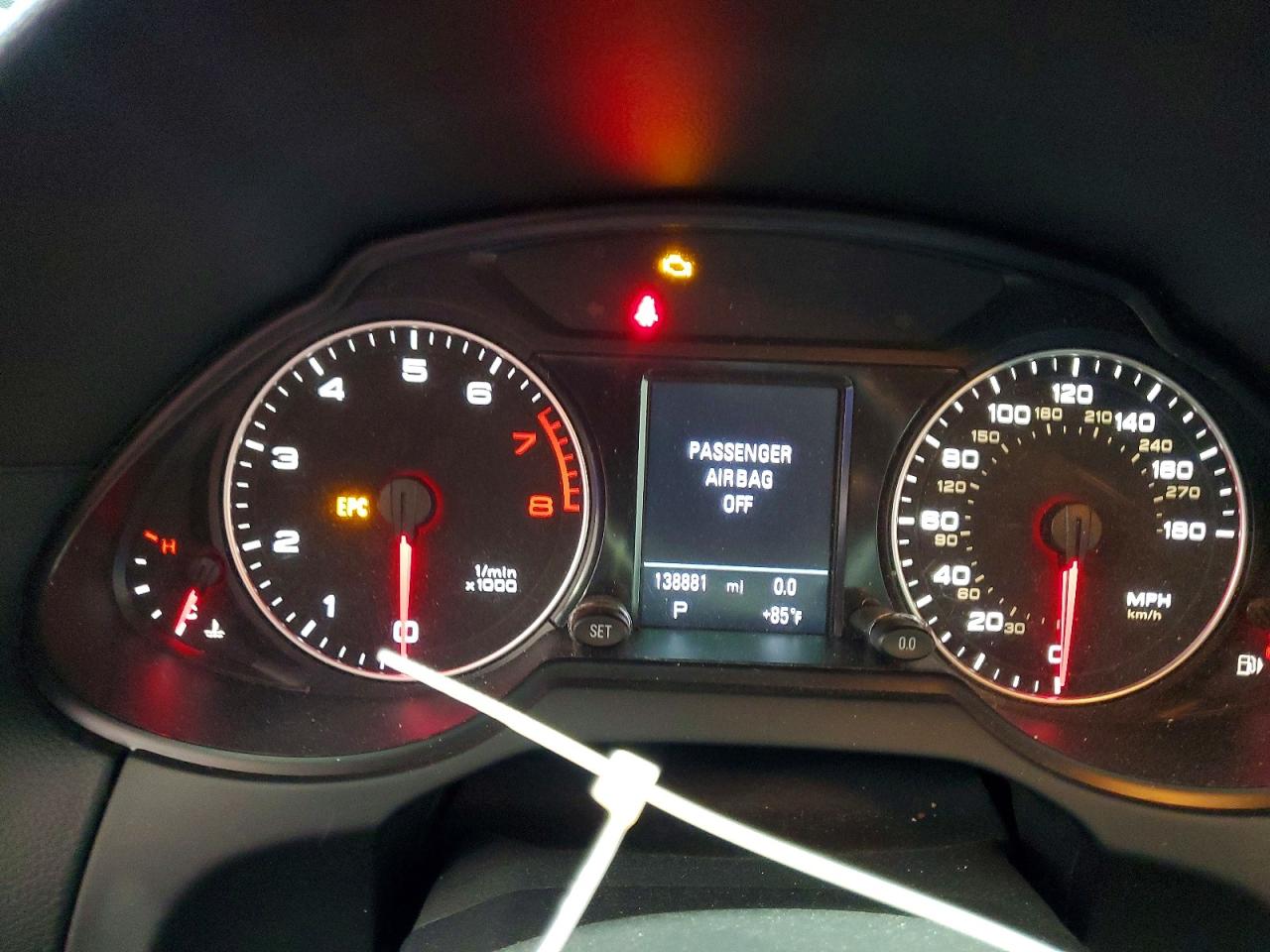 2012 AUDI Q5 Premium Plus