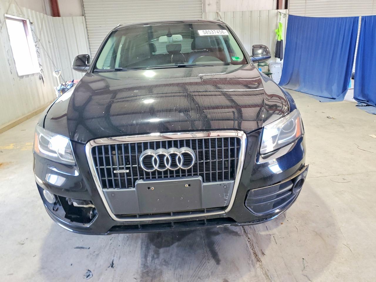 2012 AUDI Q5 Premium Plus
