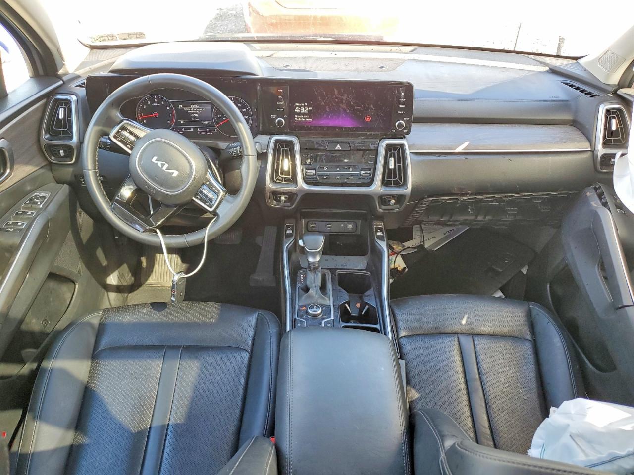 2023 KIA SORENTO S