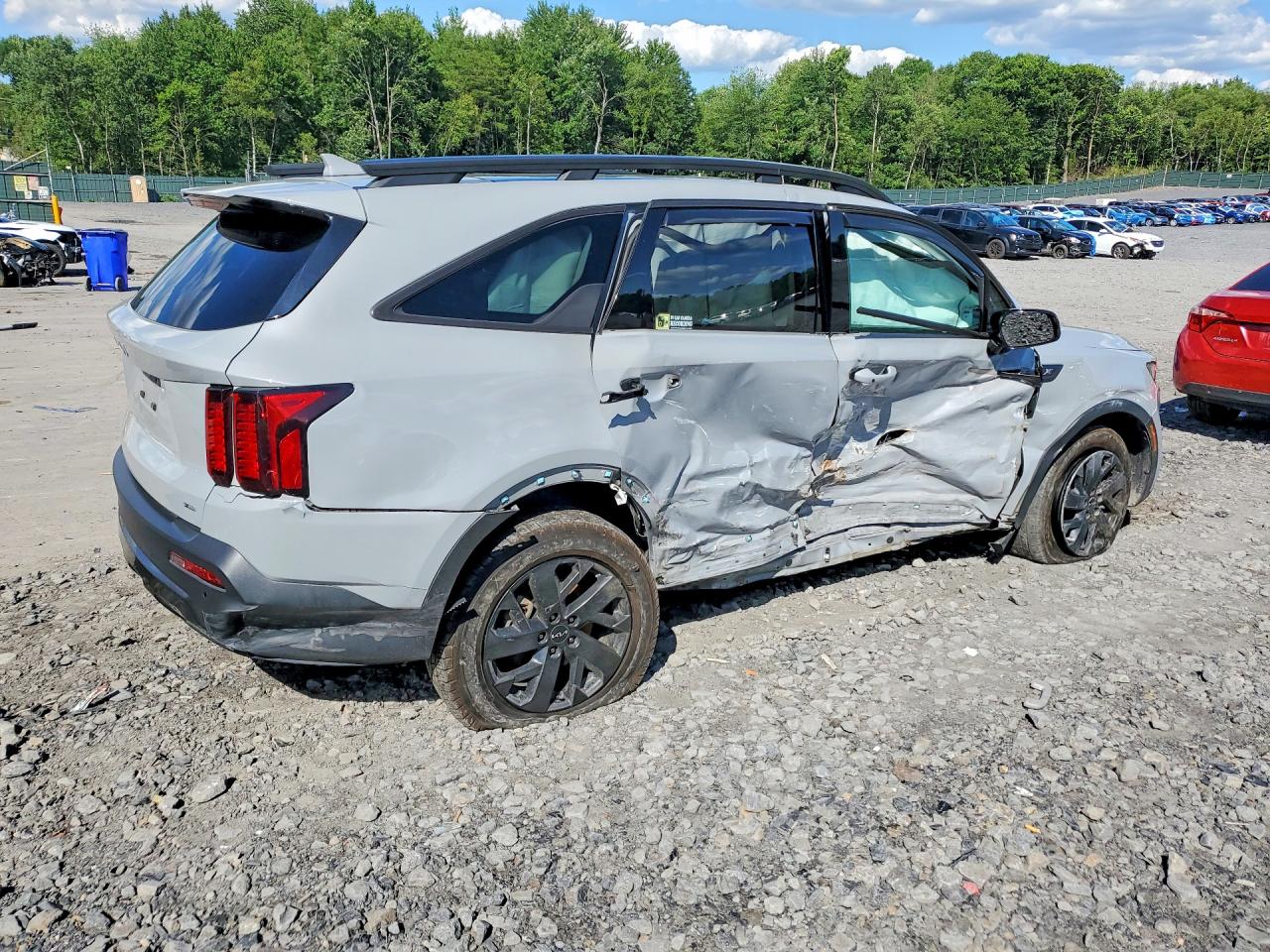 2023 KIA SORENTO S