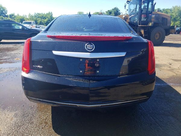 2013 CADILLAC XTS Base
