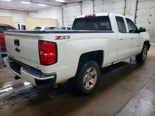 2018 CHEVROLET SILVERADO LT