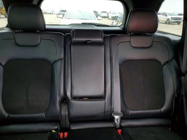 2022 JEEP GRAND CHEROKEE LAREDO 4X2