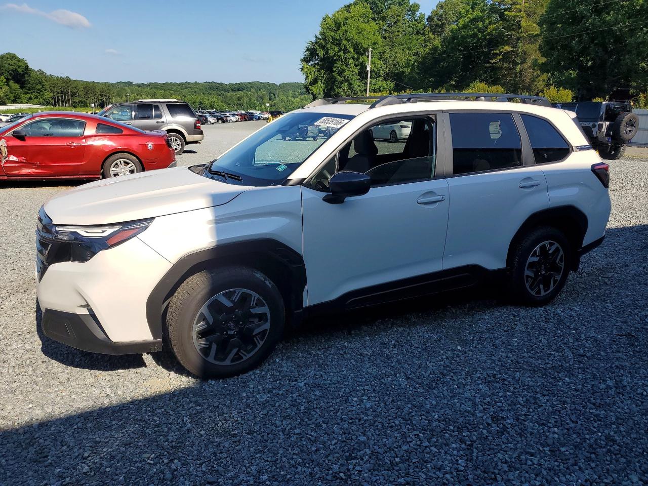 2025 SUBARU FORESTER Premium