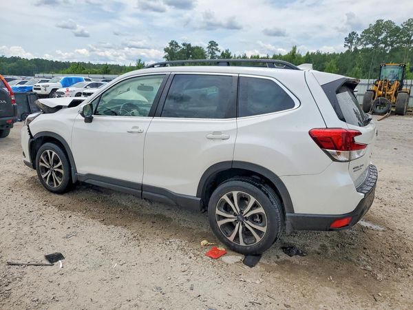 2023 SUBARU FORESTER