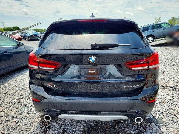 2021 BMW X1 sDrive28i