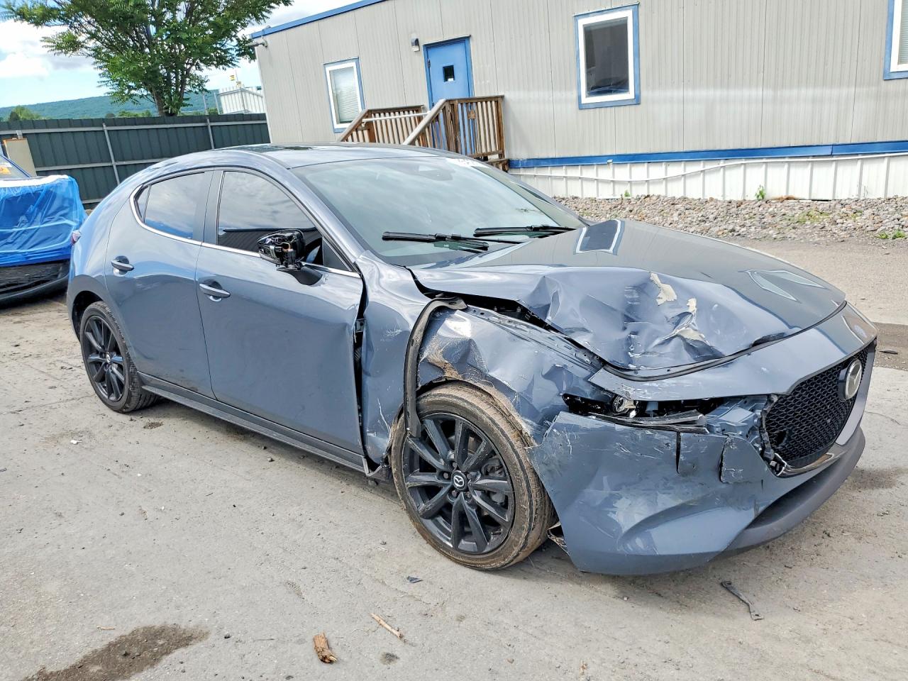2025 MAZDA 3 Preferred Package