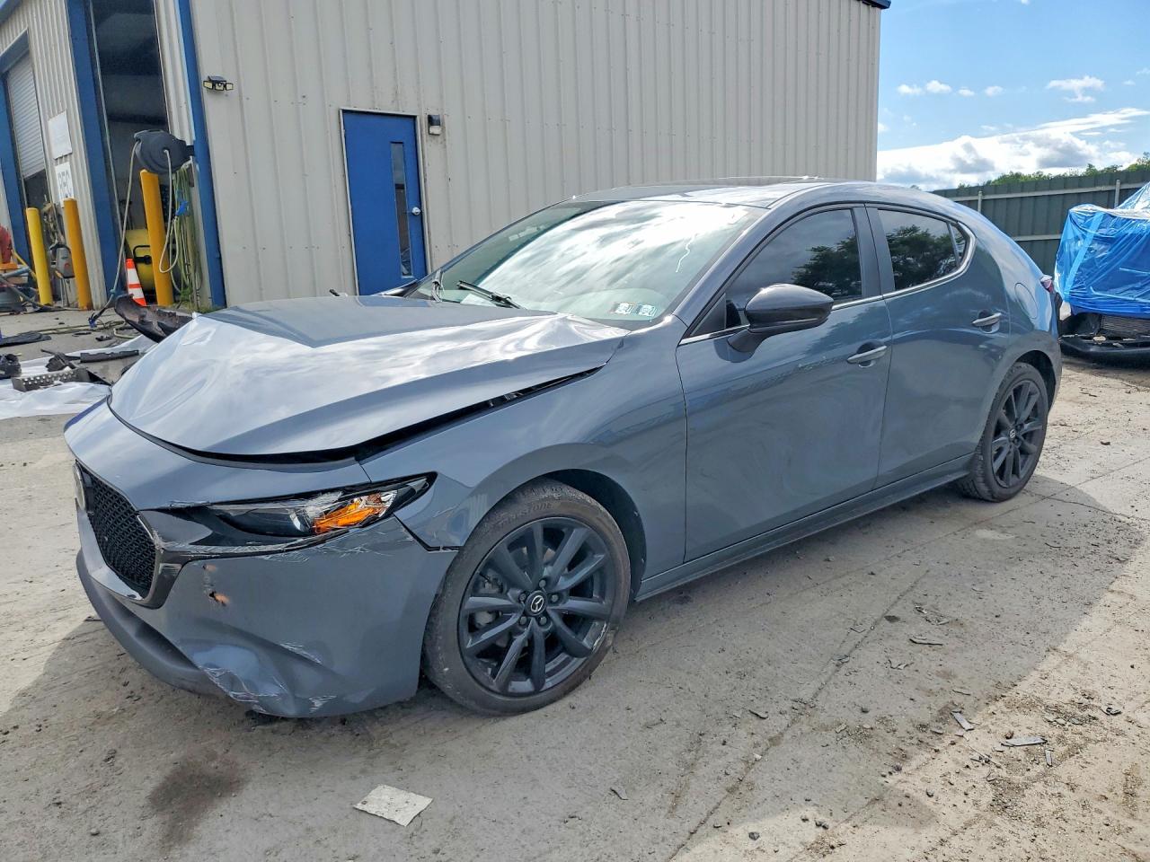 2025 MAZDA 3 Preferred Package