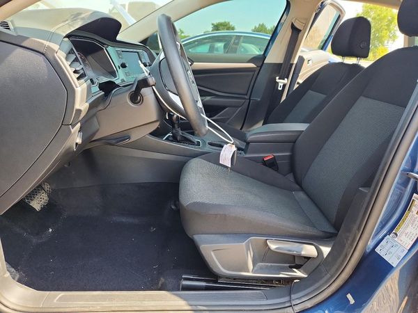 2020 VOLKSWAGEN JETTA S, SE, R-Line