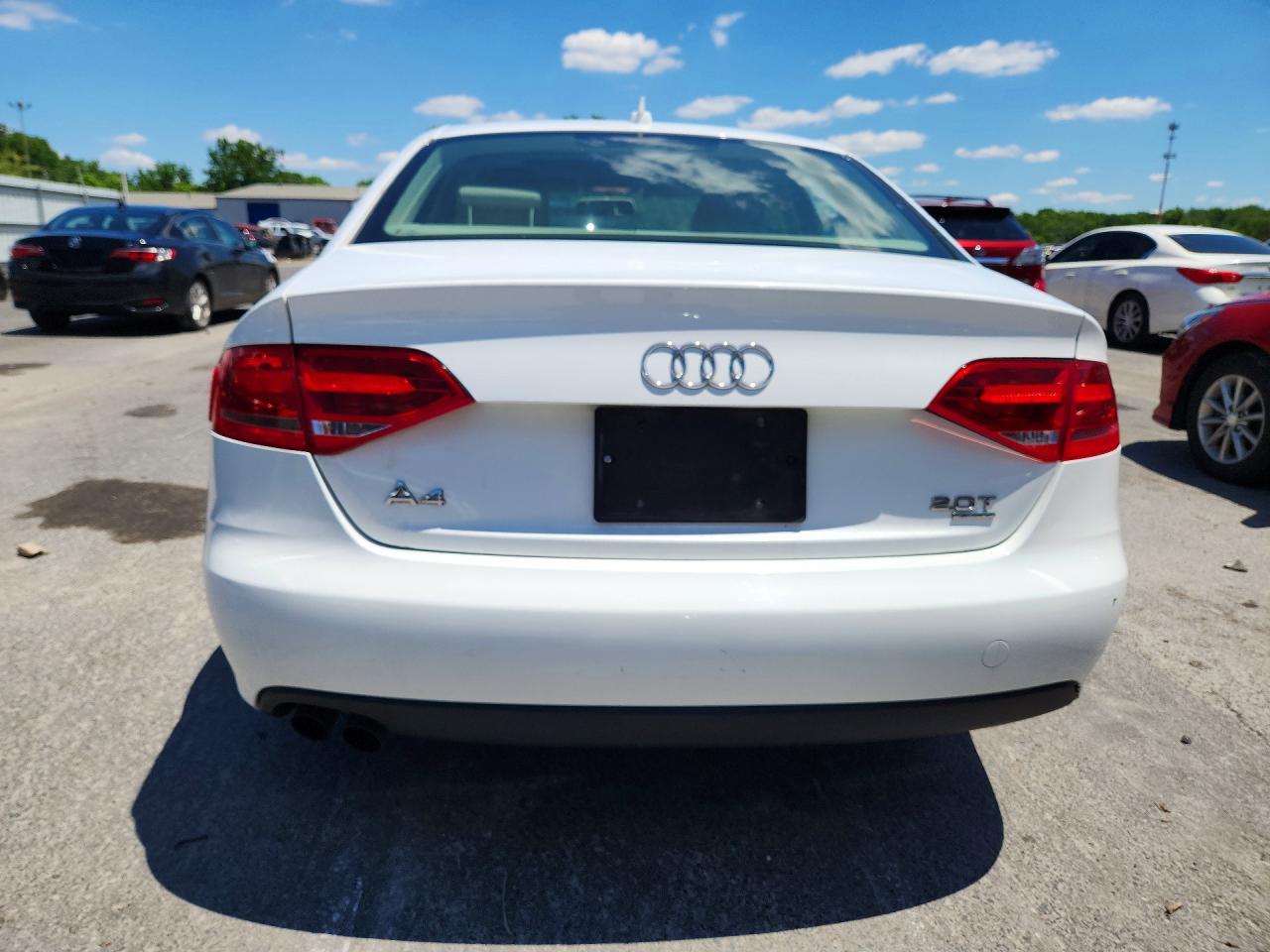 2010 AUDI A4 quattro Premium