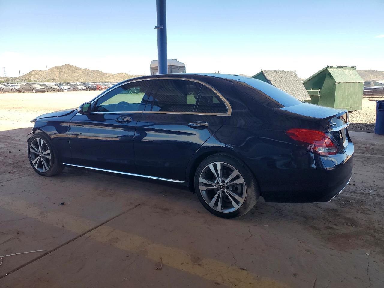 2018 MERCEDES-BENZ C C300