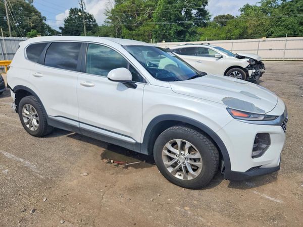 2019 HYUNDAI SANTA FE SE