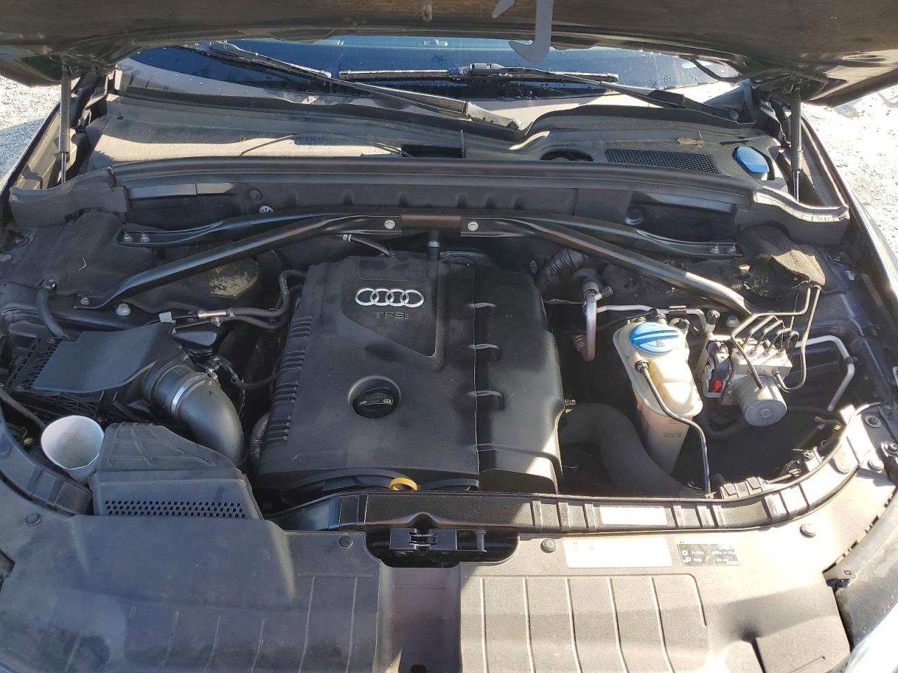 2014 AUDI Q5 Premium Plus
