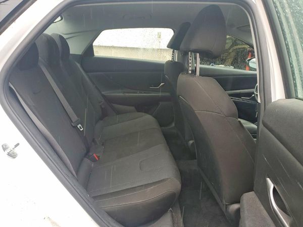 2021 HYUNDAI ELANTRA Blue