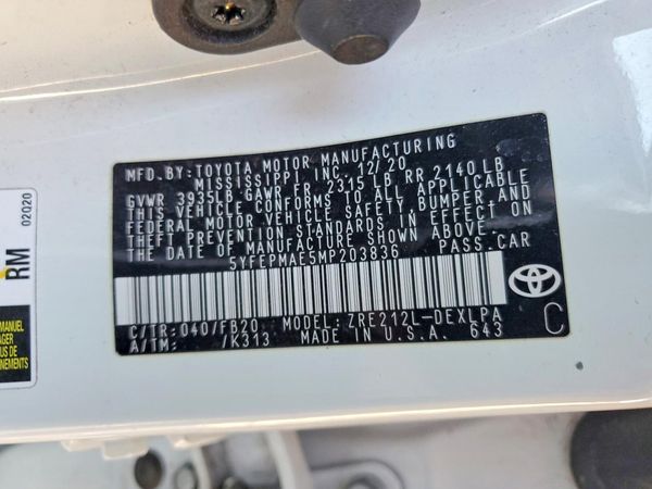 2021 TOYOTA COROLLA